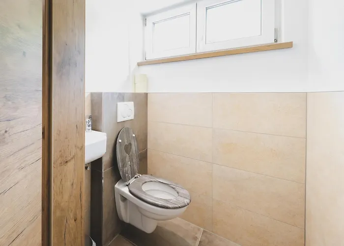 New! Carina By We Rent Chalet